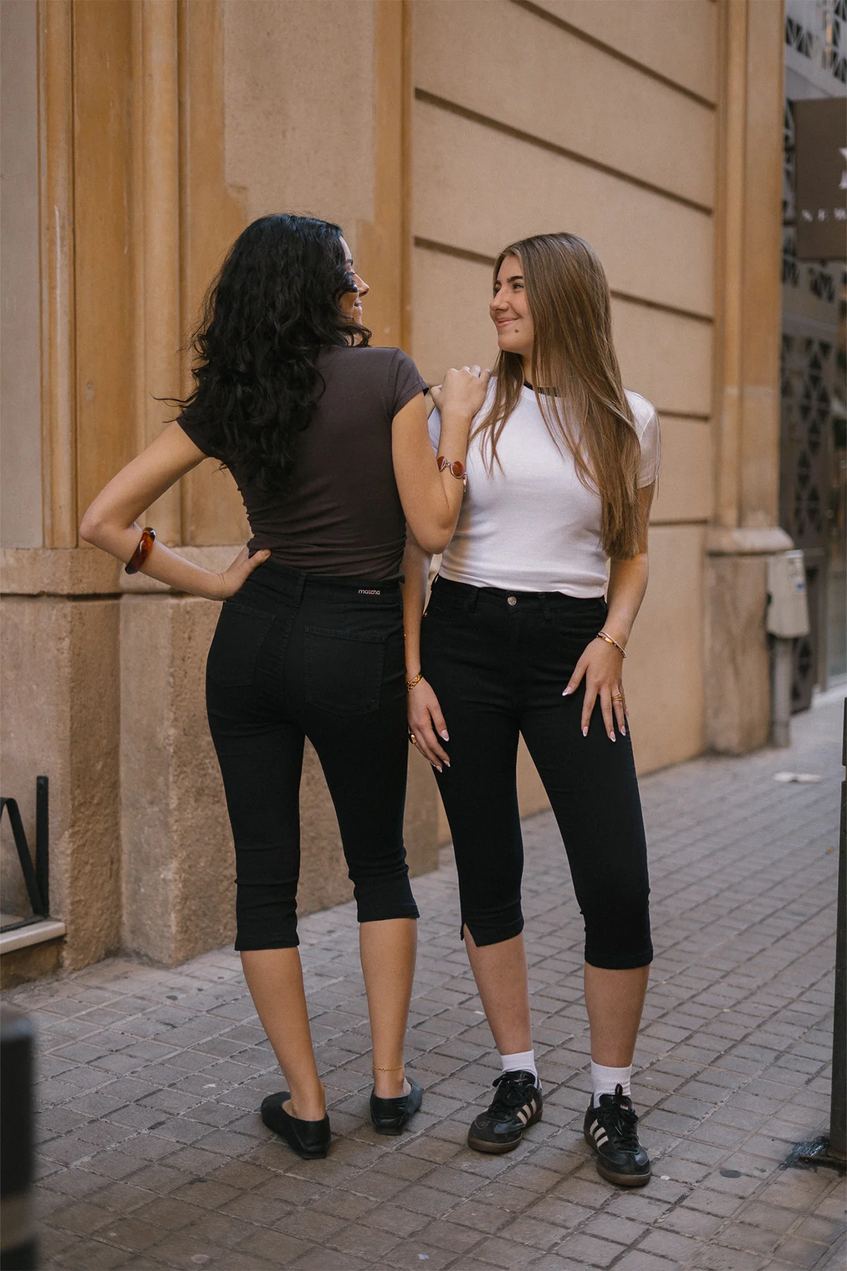CAPRI HIGH RISE - BLACK - Image 4